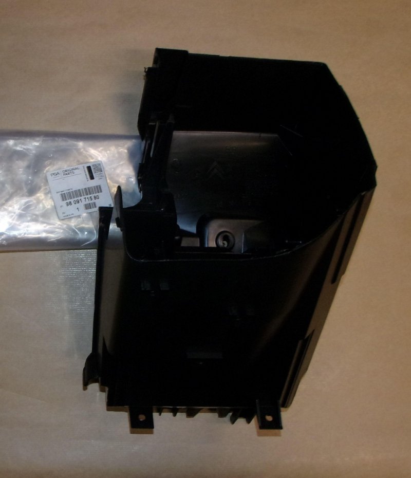  Boîtier de fusibles Citroën C4 II, 9809171580, 9809171580, 