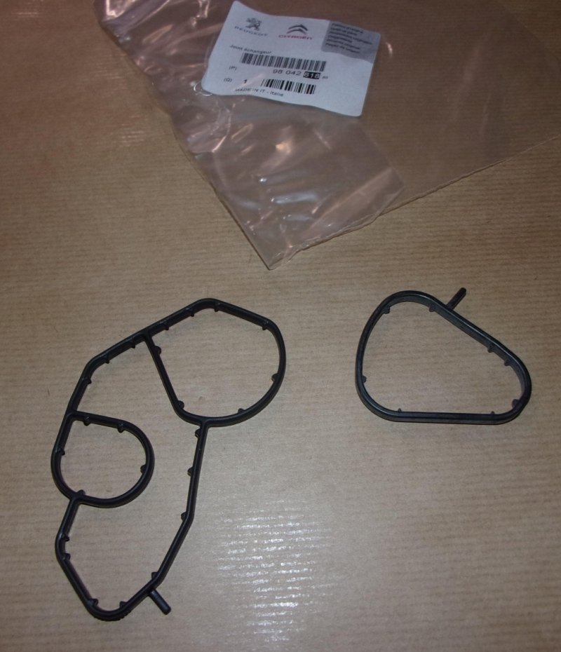 Joint de boîtier de radiateur d'huile Citroën Jumpy IV 1.6 BlueHDi, 9804281880, 9804281880,