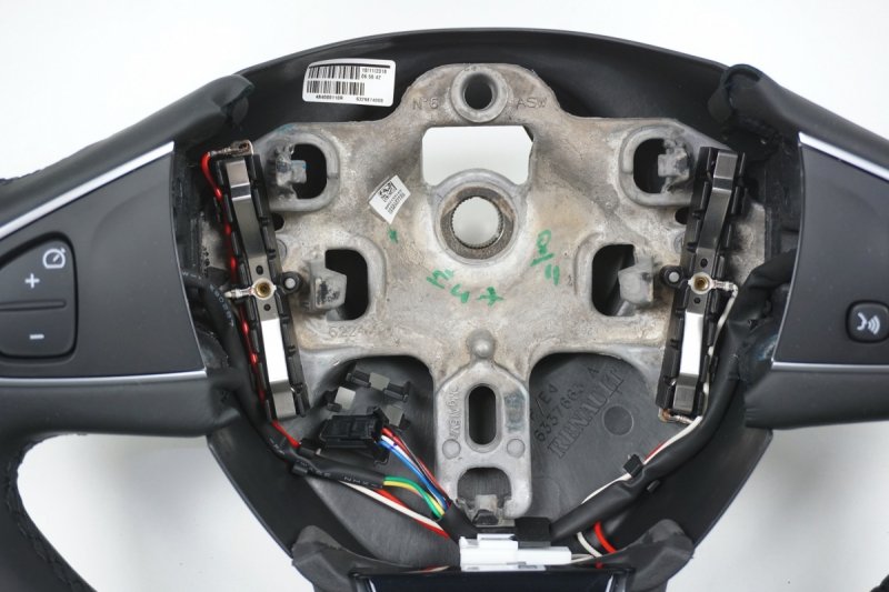 Original Volant Renault Clio IV , 484000110R