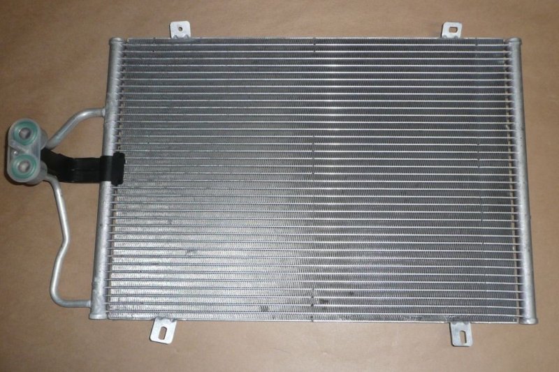 Original  Condenseur de climatisation Renault Megane, Scenic (radiateur de climatisation) , 8660002509