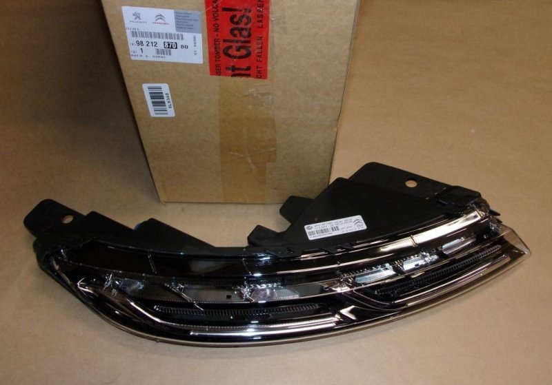 Lumière diurne LED Citroën C4 Cactus droite, 9821287080, 9821287080, 