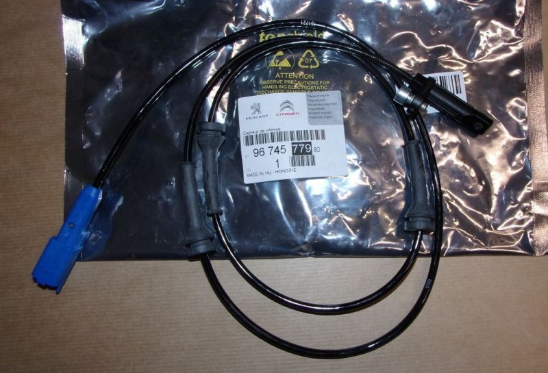Capteur ABS Peugeot 508 avant droit, 9674577980, 9674577980, 