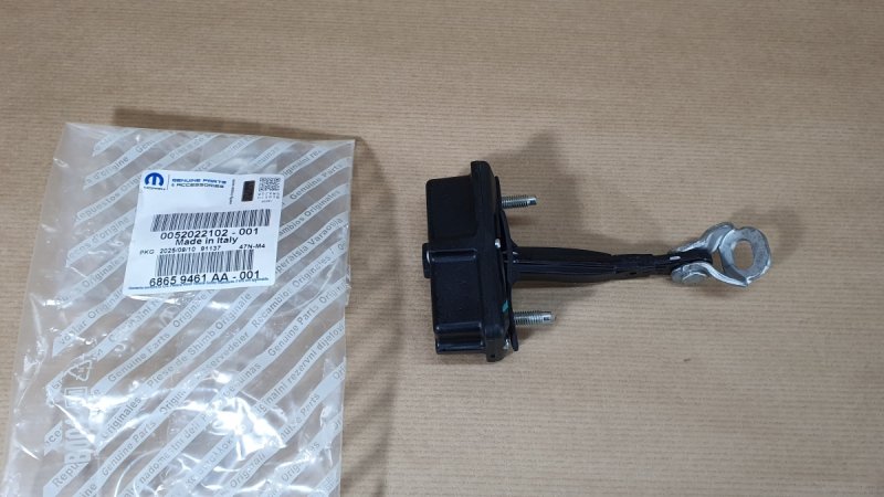 Pièce d’origine  Arrêt de porte pour Fiat PANDA 2012|} avant, 52022102