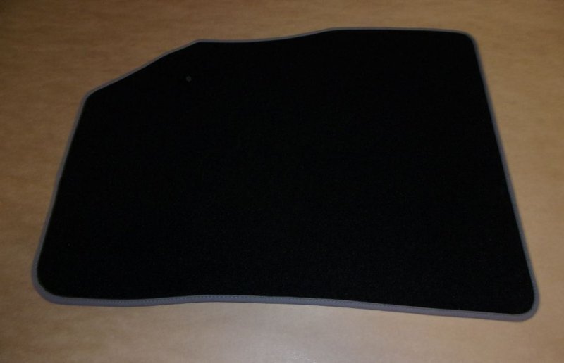 Original  Tapis en velours Renault Talisman , 8201599703