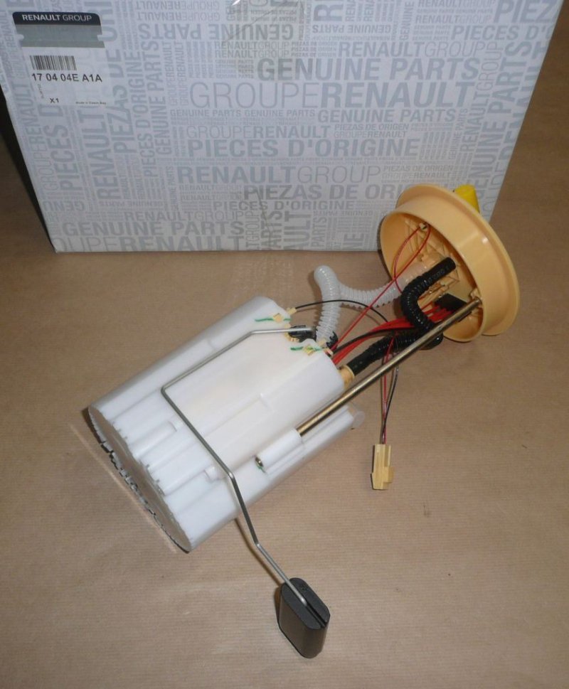Pompe à carburant complète Renault Kadjar 1.6DCI, 170404EA1A, 