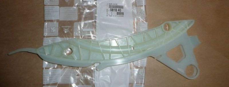 Glissière de distribution Citroën C4, Citroën C5, Peugeot 308 1.4/1.6 VTI, 0818.40, 081840