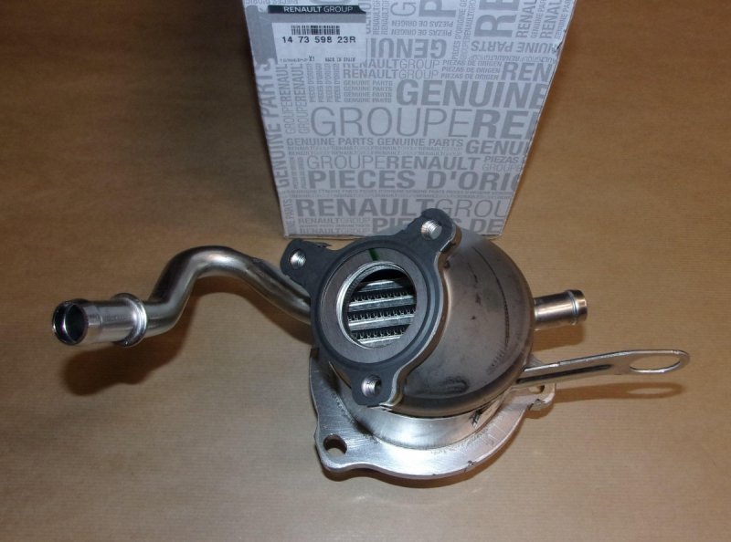 Radiateur de gaz d'échappement EGR Renault Megane III 1.5DCI, 147359823R, 