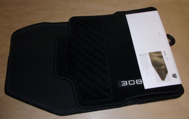 Original  Tapis en velours Peugeot 308 III ,  1680490180