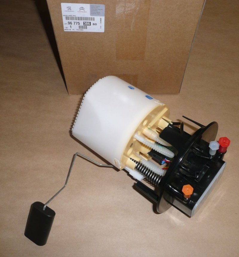 Pompe à carburant complète Citroën C5 (X7), Peugeot 508 2.0 HDI, 9677538680, 9677538680,