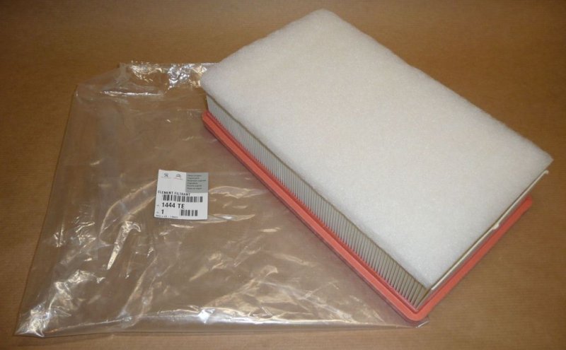 Filtre à air Citroën C4, Picasso, Peugeot 308, 3008 2.0 HDI, 1444.TE, 1444TE