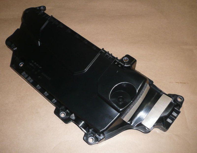 Original  Couvercle de soupapes Renault Megane III 2.0DCI , 8200805844