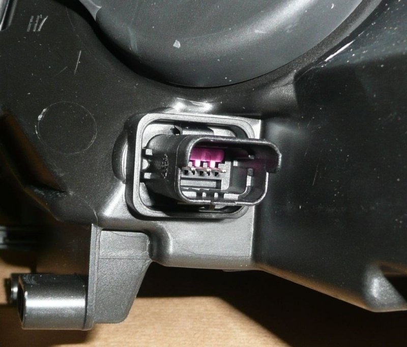 Original Phare Droit Renault Megane 3 , 260100923R