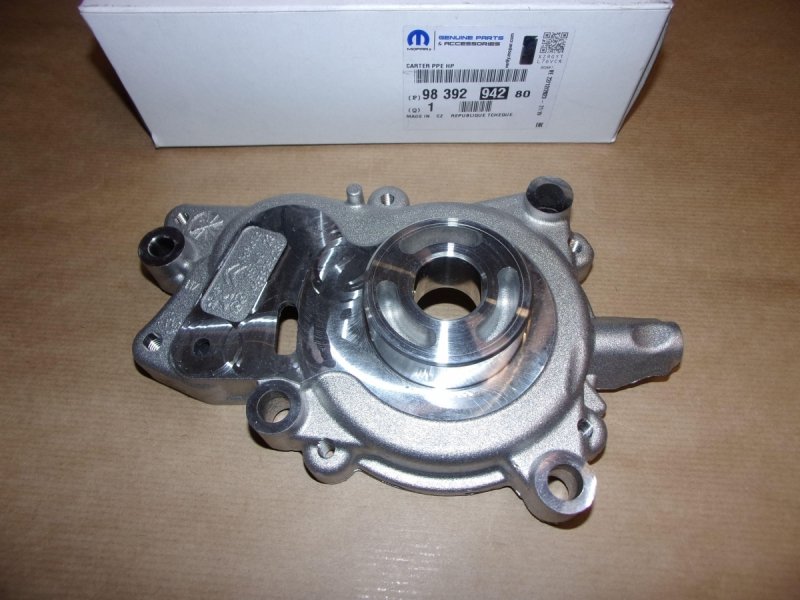 Carter de pompe d'injection Citroën Jumper III 2.0 HDI, 9839294280, 9839294280, 