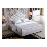 Łóżko w stylu romantycznym Sassari