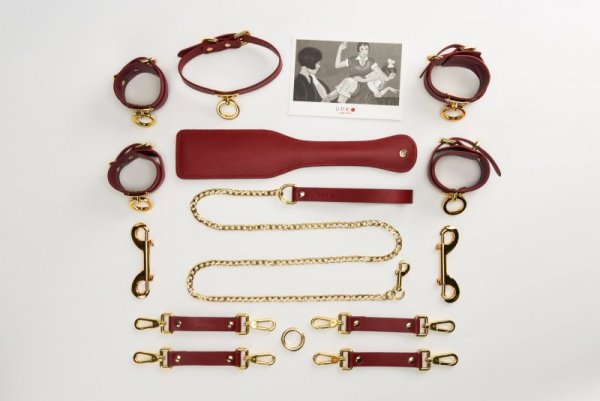 Zestaw czerwonych skórzanych akcesoriów Upko Leather Kinky Tools Set Red (czerwony)