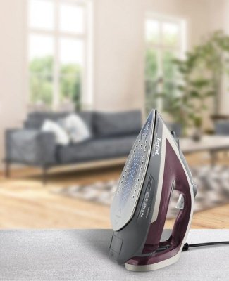 Tefal Żelazko parowe Smart Protect Plus FV6870