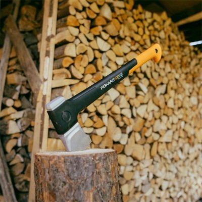 FISKARS SIEKIERA ROZŁUPUJĄCA X24  X-SERIES OSTRZE M
