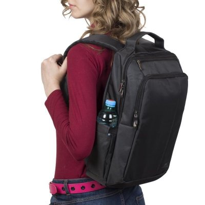 Rivacase 8262 torba na notebooka 39,6 cm (15.6&quot;) Plecak Czarny