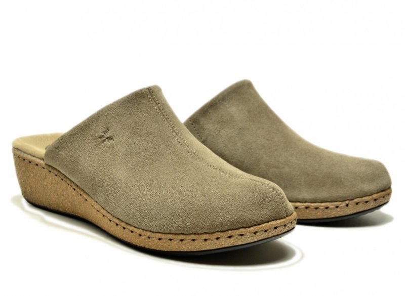 Klapki skóra 37 taupe FILIPPO 7567 skórzane na koturnie zamsz