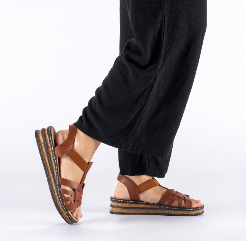 Sandałki brązowe 37 RIEKER 62918 na koturnie platformie brąz