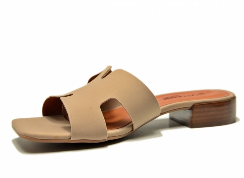 Klapki beżowe nude 38 BOTTERO lycra skóra 375803 beż