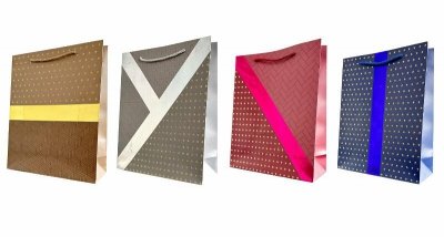 Torebka ozdobna prezentowa 4wz 26x32x10cm 1092B mix cena za 1 szt
