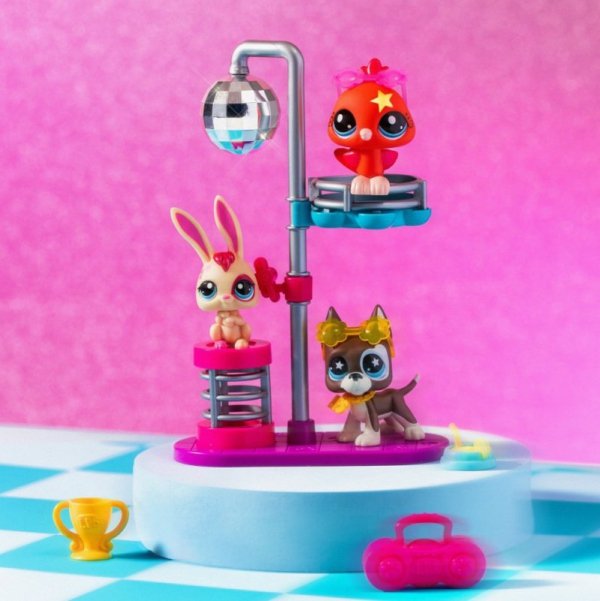 Tm Toys Zestaw figurek Littlest Pet Shop G7 S3 Disco z 3 figurkami