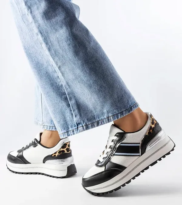 Czarne sneakersy z brokatowymi wstawlami Lang