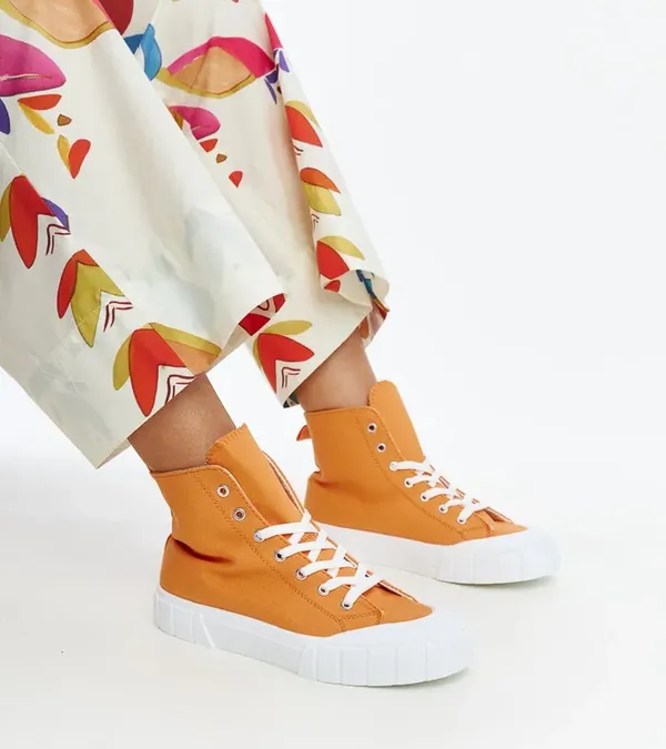 Pomarańczowe wysokie trampki Vinka
