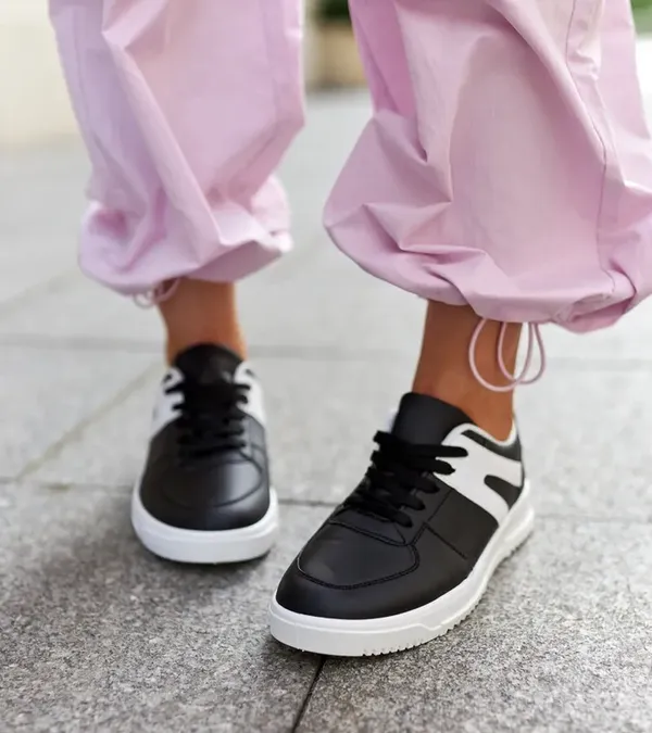 Czarne sneakersy sportowe Hagara