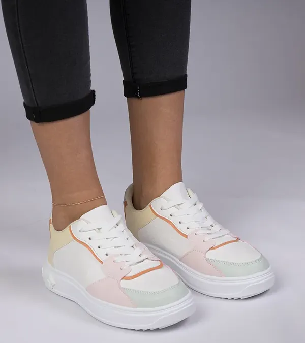 Biało-żółte sportowe sneakersy z ekoskóry Lavilia