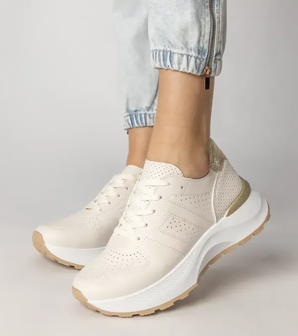 Beżowe sneakersy sportowe ze złotą wstawką Lenkuta