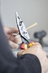 Szczypce uniwersalne dla elektryka 8w1 Wiha Industrial