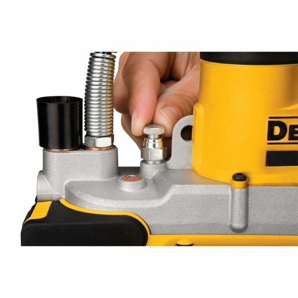 Smarownica akumulatorowa DeWALT DCGG571M1 18V