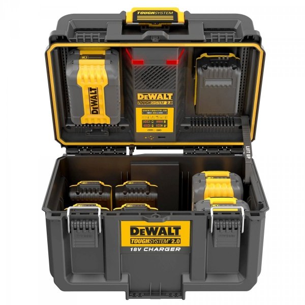 Walizka ToughSystem z ładowrką Dewalt DWST83471-QW
