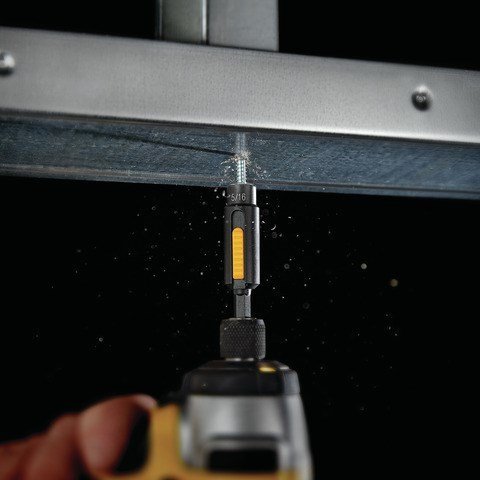  Zestaw 3 nasadek magnetycznych DeWalt DT7460 z elementem czyszczącym 8,10,13 mm