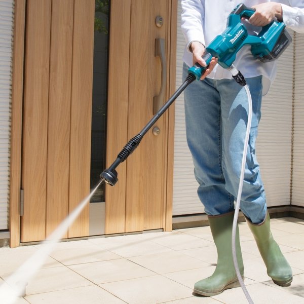 Akumulatorowa myjka ciśnieniowa Makita DHW180Z