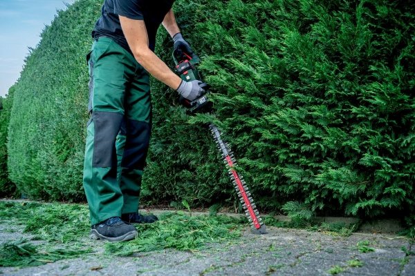 Nożyce do żywopłotu Metabo HS 18 LTX BL 65 (601723850)