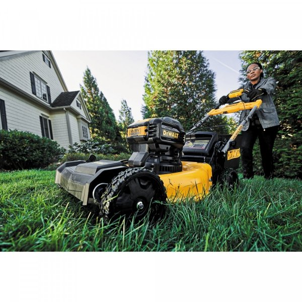 Kosiarka akumulatorowa z napędem DeWALT DCMWSP564N-XJ 18V XR 