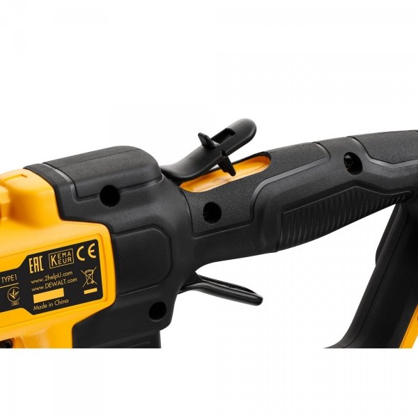 Nożyce do żywopłotu na wysięgniku  DeWALT DCMPH566P1-QW 18V 5Ah