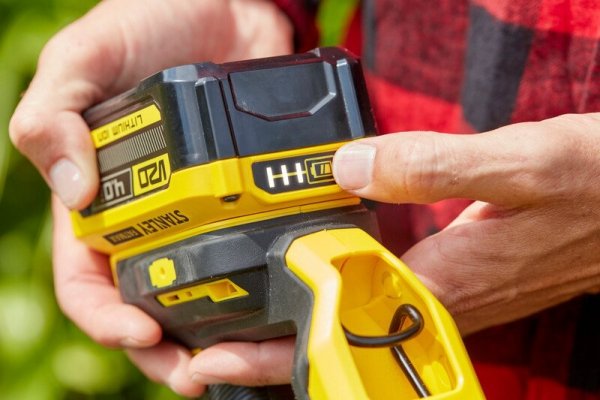 Podkaszarka akumulatorowa Stanley FATMAX SFMCST933B 18V v20 