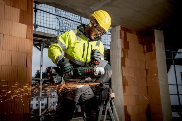 Szlifierka kątowa Metabo WPB 36-18 LTX BL 24-230 Quick 613103840
