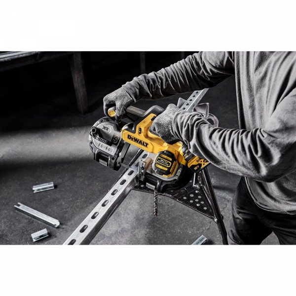Akumulatorowa piła taśmowa DeWALT DCS378N 18V