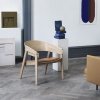 Muuto COVER LOUNGE Krzesło Drewniane - Szare / Tapicerowane Siedzisko Tkanina Remix 123 Szara