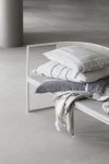Kristina dam studio BAUHAUS Sofa Ogrodowa / Biała