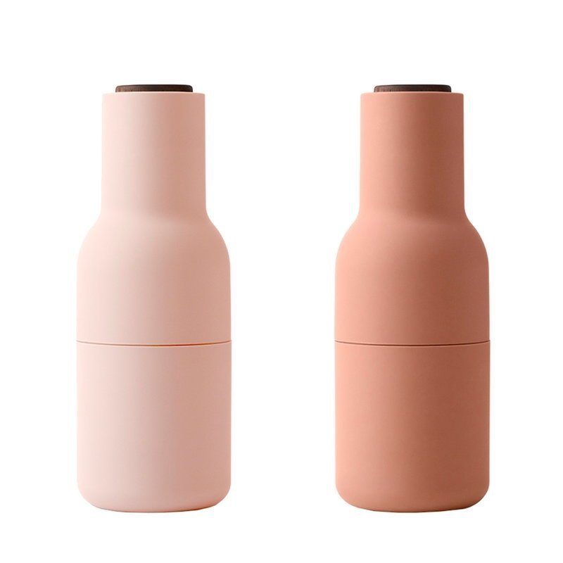Menu BOTTLE Młynek do Soli i Pieprzu / Różowy z Ciemnym Drewnianym Korkiem