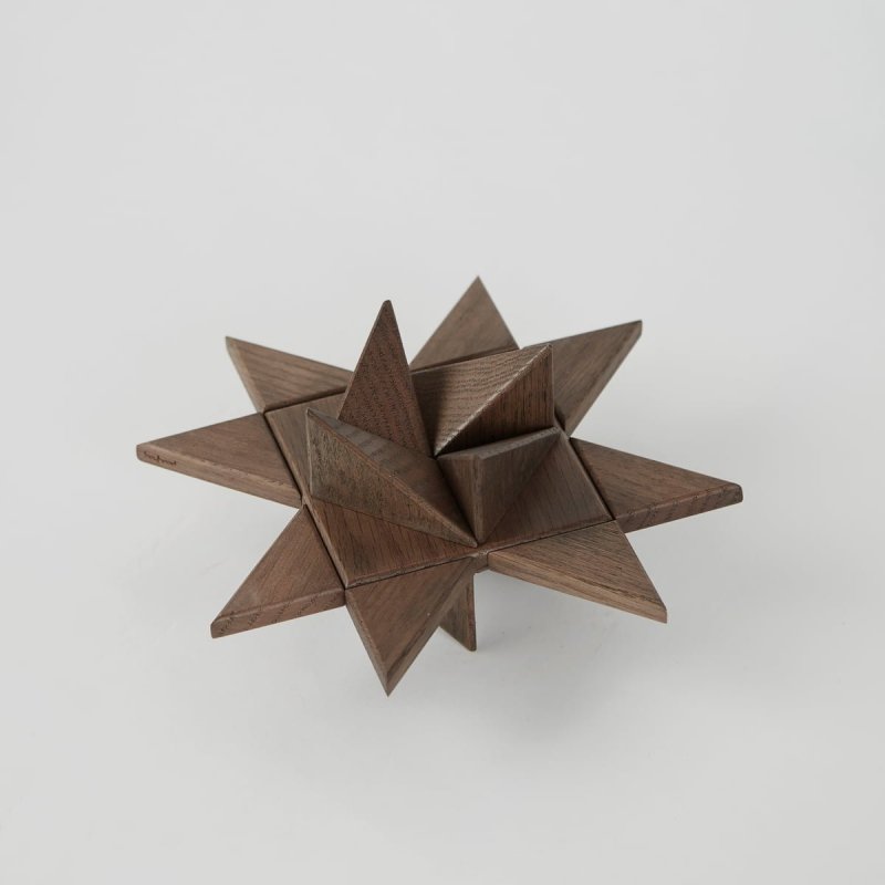 boyhood CHRISTMAS Dekoracja Świąteczna - Drewniana Gwiazda Fröbelstar 20 cm Ciemny Dąb