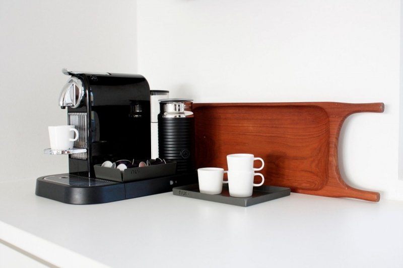 NUR Design Studio TRAY Tacka / Taca Średnia - Czarna