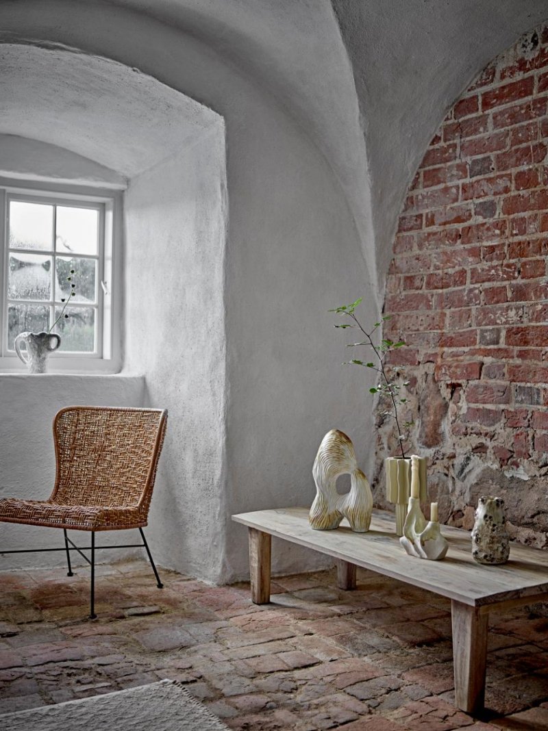 Bloomingville EVIELLA Figurka Dekoracyjna - Rzeźba Ceramiczna / Piaskowa