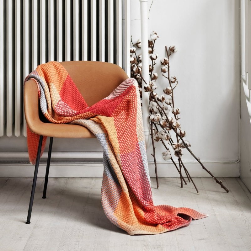 Muuto FIBER ARMCHAIR TUBE BASE Krzesło - Czarne